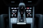Porsche Cayenne S 2018 года (NA)